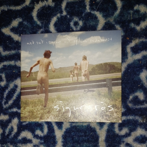 Sigur RósMeð suð í eyrum við spilum endalaust: CD - Picture 1 of 6